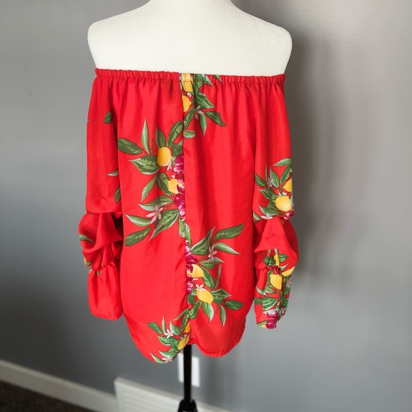 Off the shoulder top - Picture 3 of 4